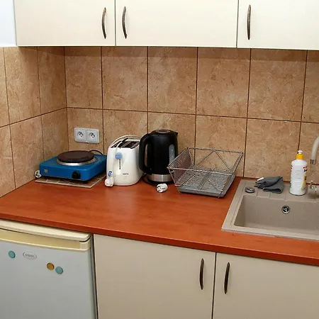 Quiet Separate In On Outskirts Near Forest Appartement Warschau